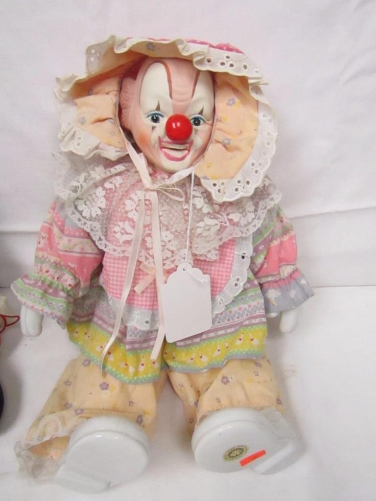 victoria impex corp clown