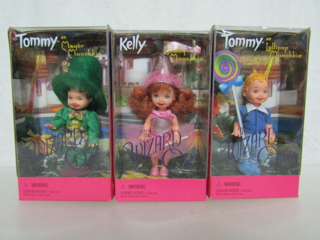 wizard of oz barbie munchkins