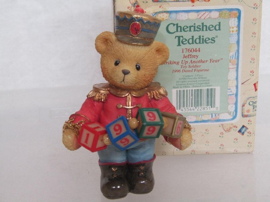 Cherished Teddies Enesco 1997 Figurine 176044. Jeffrey Striking Up Another Year. Toy Soldier. NIB.