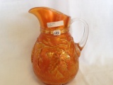 Dugan Carnival Glass mari Vineyard water pitcher