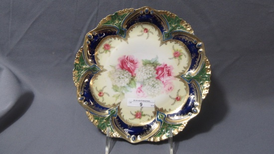 RS Prussia 9" Point & Clover mold floral plate w/ snowballs and roses