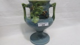 Roseville Bushberry vase 157-8