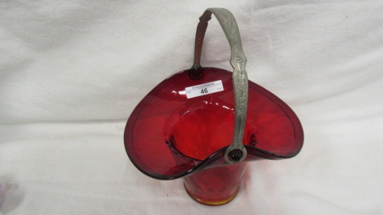 Fenton Red Diamond Optic  Basket