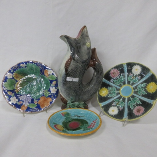 4 Majolica plates including wedgewood plate and 12" fish pitcher