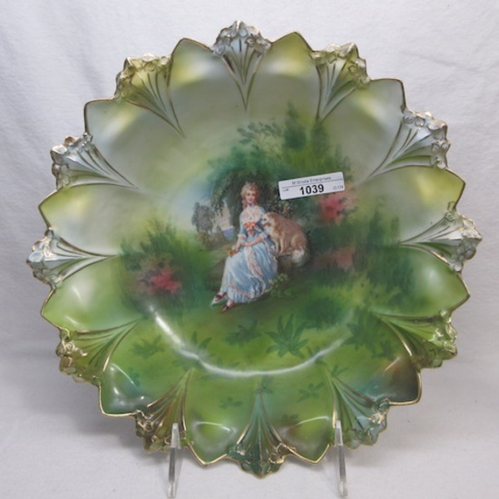 UM RS Prussia 10.5" sawtooth mold  LAdy w/ Dog bowl