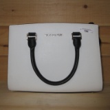 Michaels Kors Black and White Shoulder Strap Purse Condition is as shown in