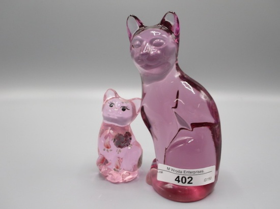 Fenton 2 Sitting Cats as shown