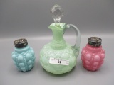 Quilted Philox cruet and Gutatte salt pepper set