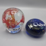 Paperweights as shown