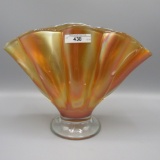 Fenton mari ribbed fan vase