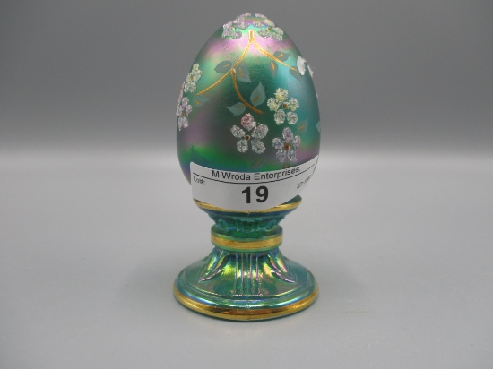 Fenton blue egg on pedistal, white flowers, green leaves, gold branches, HP