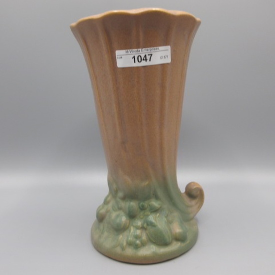 Weller 8: Cornucopia vase as shown