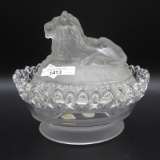 Imperial frosted crystal lion on nest