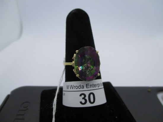 Ring-10K multicolor stone, size 8