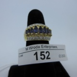 10K Gold ring w/ Sapphire  Size 7