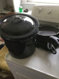 Pot and pan