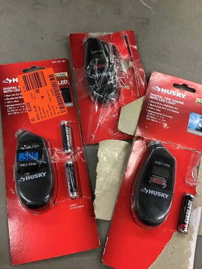 Husky Digital tire Gauge