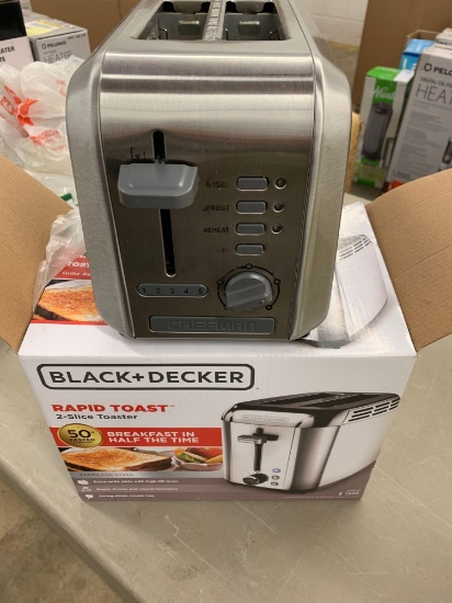 Black + Decker toaster