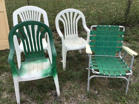 Lawn Chairs Lot
