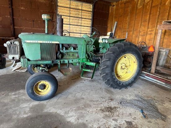4010 John Deere