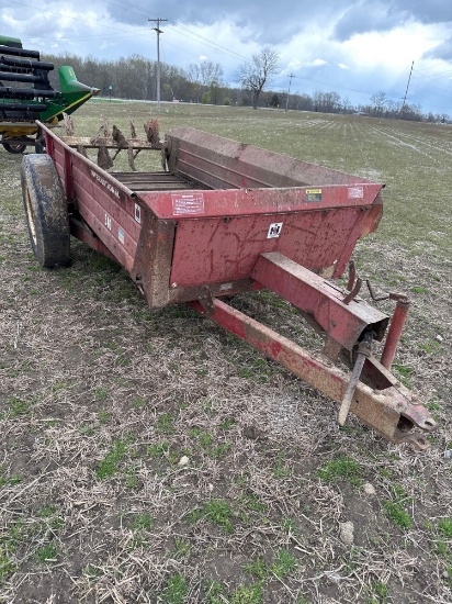 IH Spreader