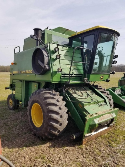 John Deere 6620
