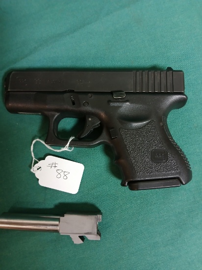 GLOCK - 33 - 2 BARRELS