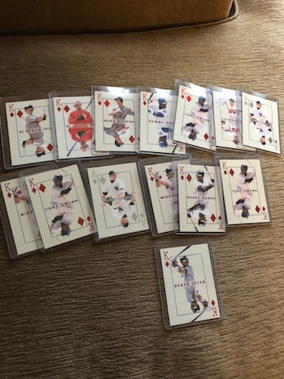 BASEBALL CARDS LOT