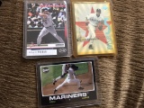 BASEBALL LOT: ALBERT PUJOLS-  ICHIRO  OUTFIELD