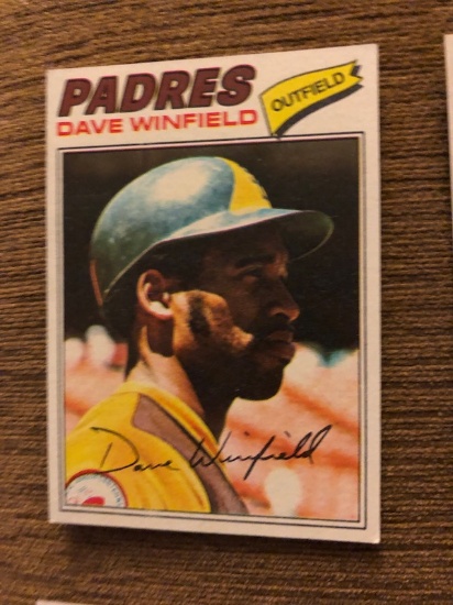1977 Topps #390 Deve Winfield Padres