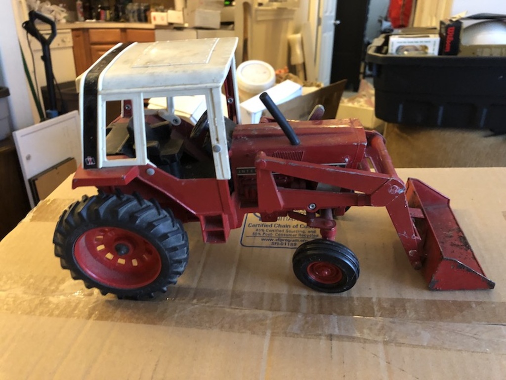 1.16 scale diecast vintage tractors