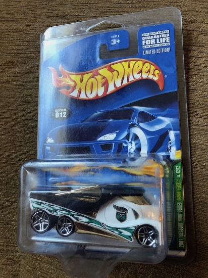 Hot Wheels 2001 Treasure hunt Cabin Fever