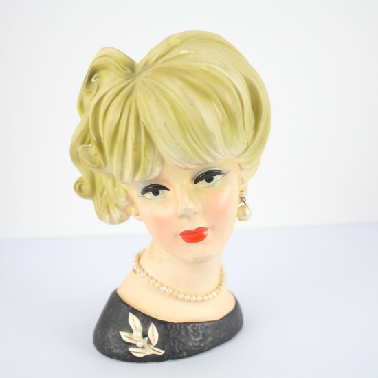 Vintage Napcoware c7473 Lady Head Vase 7 & 1/2"