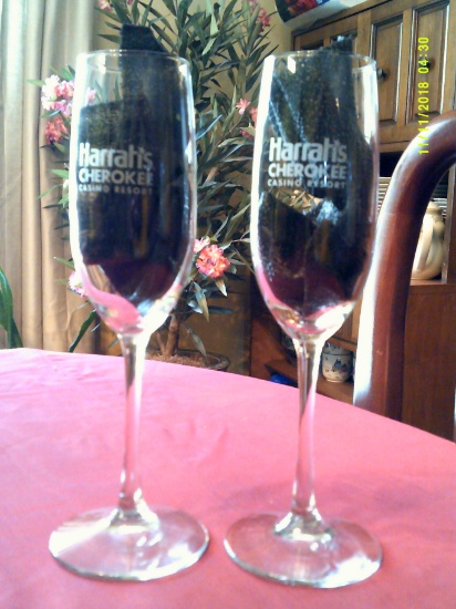 HARRAH'S WINE GLASSES