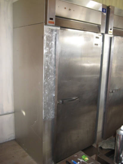 McCall roll-in rack proofer