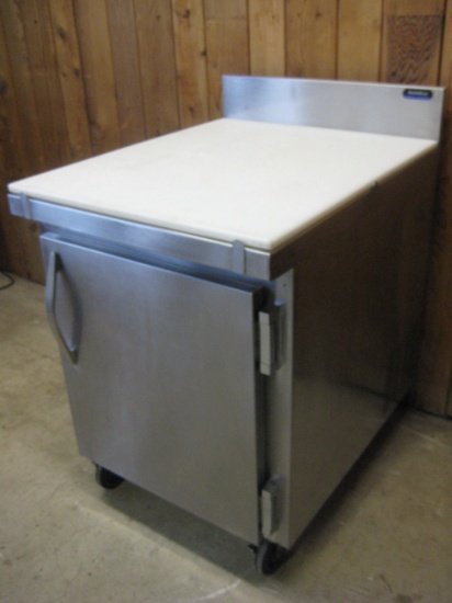 Amtek 1 door under counter cooler