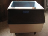 Scotsman 250# Ice Bin