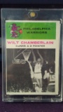 1961-62 FLEER BASKETBALL WILT CHAMBERLAIN #47 IN ACTION