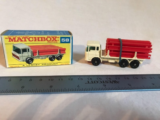 Matchbox Lesney Series 58 DAF Girder Truck w/box