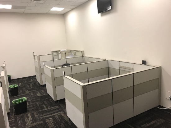 3 station medium height cubicle system