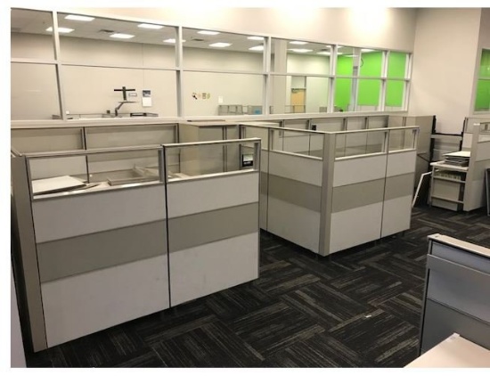 3 station privacy wall cubicle system