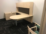 Manager?s office desk system