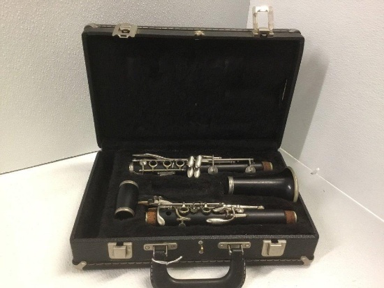 Clarinet in Hardside Case