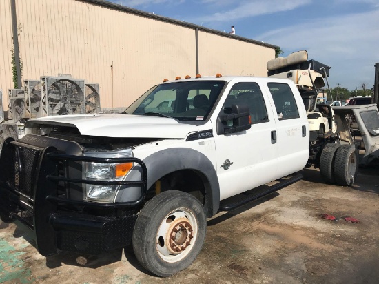 2011 Ford F-550 Super Duty Cab & Chassis