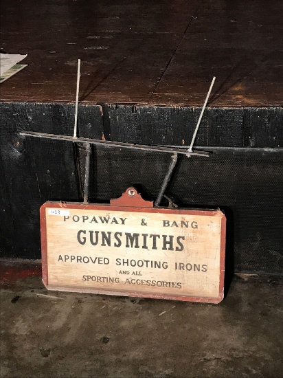 Popaway & Bang Gunsmiths sign