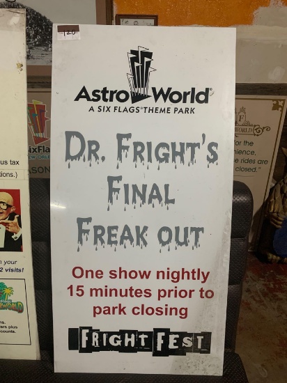 AstroWorld Fright Fest Sign