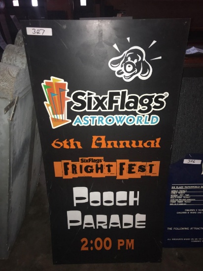 Six flags Astroworld 6th annual fright fest 2x4 ft plastic