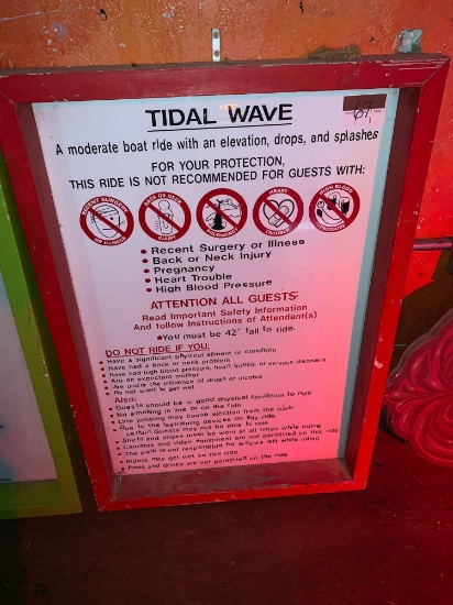 Tidal Wave Instructional Ride Sign
