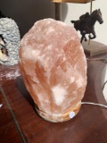 Hollowed Crystal With base and light