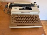 Vintage Smith Corona Coronamatic 3000 Electric Typewriter